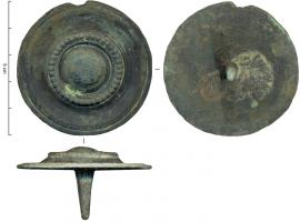 ACH-4001 - Applique de charbronzeGros clou-applique, coulé avec sa tige, de forme circulaire et de bon diamètre (c. 5 cm), avec un décor de cercles concentriques éventuellement guillochés.