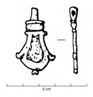AGH-4009 - Pendant articulé de harnaisbronzeTPQ : 1 - TAQ : 300Suspension de pendant de harnais articulé avec un anneau en forme d'étrier ou d'entrée de serrure ; ergots latéraux.