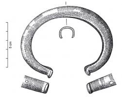 BRC-1137 - Bracelet ouvert à tige creusebronzeBracelet ouvert à tige creuse de forme identique aux bracelets de type Homburg et Balingen mais avec un décor venu de fonte ou réalisé par incision de stries, différent des décors des deux types précités. Le bracelet a parfois conservé le noyau d'argile réalisé pour le coulage.