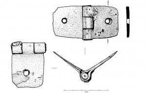 CHA-9001 - CharnièrebronzeCharnière composée de deux plaques rectangulaires, découpées de manière à former deux charnons qui s'emboîtent et s'articulent autour d'un axe rapporté. Trous pour la fixation.