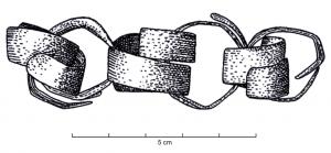 CHE-1008 - Chaîne-ceinturebronzeChaîne composée d'anneaux en ruban enroulés.