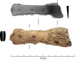 CTO-8038 - Manche de couteau à placage en os (ocelles)fer, osManche en fer rivetés de placages en os avec un décor d'ocelles gravés sur le corbin.