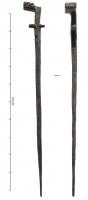 EPG-4432 - ÉpinglebronzeTPQ : 1 - TAQ : 400Epingle dont le sommet reproduit la forme miniaturisée d'une clé romaine à translation, dont la poignée peut être percée ou non.