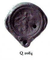 LMP-4946 - Lampe Loeschcke VIII Phtonosterre cuiteLampe ronde à bec court. Médaillon décoré de Phtonos entouré d'animaux. Epaule ornée de deux 