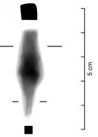 PCN-6003 - Poinçon bipyramidal à table de percussionferTige allongée bitronconique, avec une section centrale carrée, massive.