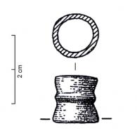 PRL-1043 - Perle tubulaire bitronconiquebronzeObjet tubulaire bitronconique, de section circulaire, décoré d'une moulure centrale : perle ?