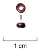 PRL-3557 - Perle annulaire - groupe Geb. XbverrePerle annulaire gracile (D. perforation = D. section) à section en D, en verre coloré pourpre ; sans décor.
Diamètre externe de l'ordre de 2 à 5 mm.