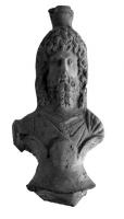 STE-4507 - Statuette : Sarapisterre cuiteStatuette représentant Sarapis en buste.