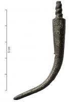 ALN-9001 - AlènebronzeAlène en forme de cône effilé, la fixation dans le manche en bois était assurée par une soie aménagée en pas de vis.
