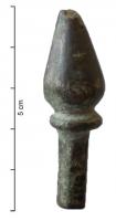 ANS-4007 - AnsebronzeExtrémité d'un objet filiforme présentant un bouton en balustre, souligné par une collerette.
