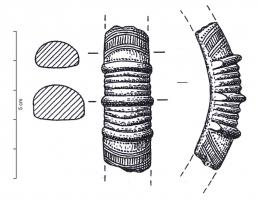 BRC-1125 - Fragment de bracelet à section semi-circulairebronzeFragment de bracelet à section semi-circulaire ; bourrelets transversaux externes répartis sur le pourtour du bracelet et décor d'incisions.