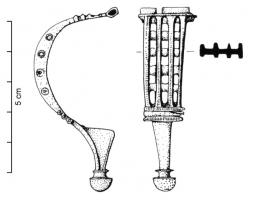 FIB-4363 - Fibule de type BagendonbronzeTPQ : 1 - TAQ : 25Fibule d'Aucissa à arcs multiples, reliés par des bâtonnets rivetés portant souvent des perles en guise de séparateurs. Variante à quatre arcs, séparés par des perles, parfois manquantes dans le vide central.
