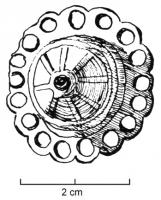 FIB-4600 - Fibule circulaire émailléebronzeFibule conique, entièrement couverte de loges d'émail rayonnantes; bordure ornée d'ajours circulaires.