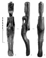 GUE-4001 - GuéridonboisTPQ : -30 - TAQ : 300Guéridon tripode en bois, aux pieds sculpté en forme de protomés d'anatidés.