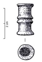 IND-1046 - Objet tubulairebronzePetit tube décoré d'une ou deux moulures à chaque extrémité et de deux moulures accolées au milieu du tube.