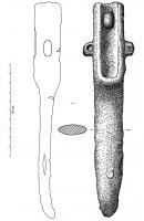 PIC-1002 - Pic à talonbronzeOutil comportant un talon flanqué de 2 petits anneaux et une pointe, de section ovale, légèrement recourbée en partie distale.
