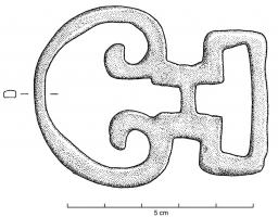 BCG-4011 - Boucle de cingulum de type ViminaciumbronzeTPQ : 175 - TAQ : 300Boucle coulée d'une seule pièce, comportant à l'avant un anneau ovale terminé par des crosses repliées vers l'intérieur, et à l'arrière par une boucle rectangulaire ou trapézoïdale ; dans le premier cas, les deux parties sont séparées par un étranglement.