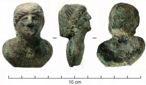 CUB-4102 - Curseur de balance en forme de bustebronzeCurseur de balance en bronze, en forme de buste masculin (?), les cheveux retenus dans un bandeau : athlète...?