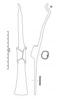 ECD-4002 - ÉchardonnoirferLongue lame au tranchant rectiligne et transversale non affûté. Soie dans le prolongement de la lame et repliée pour traverser le manche. Deux œillères renforcent la fixation sur le manche.