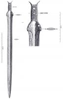 EPE-1062 - Epée à languette tripartite : type de NenzingenbronzeEpée dont la languette à rebords étroits, se termine en cornes et présente de 4 à 10 trous de rivet. Les rebords à hauteur de la fusée et de la garde sont élevés, rectilignes et faiblement concaves ; absence de ricasso, en général.
La partie tranchante est à bords parallèles.
La longueur de cette épée est comprise entre 59 et 65 cm.