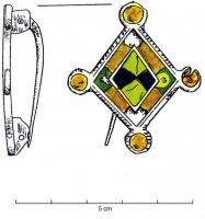 FIB-4918 - Fibule symétrique émailléebronzeFibule à arc plat, losangique (ou carré sur pointe), creusé d'une loge centrale émaillée, de même forme ou circulaire; un disque émaillé à chaque angle.