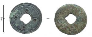 IND-5011 - Rondelle perforéebronzeTPQ : 450 - TAQ : 600Disque perforé en bronze avec fréquemment des moulures sur le pourtour, parfois décoré d'ocelles.