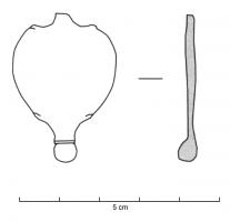 PDH-4039 - Pendant de harnais à crochetbronzeTPQ : 1 - TAQ : 100Pendant de forme ovale, ou foliacé (bouton arrondi à la base), le sommet (à crochet) peut être dégagé par deux encoches creuses.