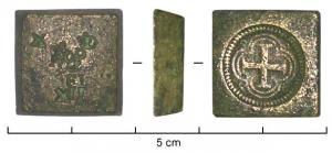 PDM-9053 - Poids monétaire: quadruple écu d'orbronzePoids de forme carrée : A/ dans un cercle de grènetis, croix potencée dans un quadrilobe; R/ X D  XII (10 deniers et 12 grains) ; fleur de lys et couronne.
