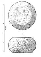 PDS-4449 - Poids sphérique (section) : 3 unciae ou 1 quadransplombPoids coulé, en forme de sphère (ou section de sphère) avec deux faces horizontales dont l'une peut être marquée de trois points ; poids de 3 unciae, soit 1 quadrans.