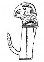 SCH-4002 - Suspension de caisse de char : aiglebronzeTPQ : 1 - TAQ : 400Suspension de caisse, constituée d'une robuste douille généralement facettée, avec un solide crochet latéral vers la base (généralement en forme de tête d'oiseau, mais pas toujours) pour la suspension de la sangle en cuir soutenant la caisse; le sommet de la douille a la forme d'une tête d'aigle, souvent au bec entrouvert et tenant une petite boule; incisions sur le cou, sous les yeux et sur la tête, pour figurer les plumes..