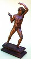 STE-4042 - Statuette : SatyrebronzeStatuette en bronze représentant un Satyre versant du vin à partir d'une outre posée sur son épaule.
