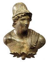 APM-4044 - Applique : buste de MarsbronzeBuste-applique, au revers plat, figurant un homme  aux traits classiques, émergeant d'un fleuron : Mars. La tête peut être couverte d'un casque corinthien redressé sur le sommet du crâne.