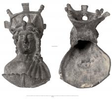 APM-4091 - Applique : buste de Génie masculinbronzeTPQ : 1 - TAQ : 300Buste masculin, émergeant d'un fleuron, coiffé d'une muraille avec tours.