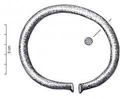 BRC-1145 - Bracelet ouvert à tamponsbronzeBracelet ouvert à tampons; tige massive de section circulaire ou sub-circulaire; inorné.