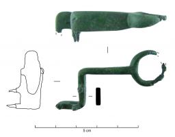 CLE-4166 - Clé à soulèvementbronzeTPQ : -30 - TAQ : 400Clé en bronze à tige de section quadrangulaire, à panneton à droite, en Z, à trois dents 