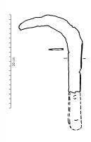 FCL-4005 - Faucille à douilleferTPQ : -30 - TAQ : 500Faucille à douille et dos dans le même axe, absence de nervure de renfort sur la lame dont l'extrémité dépasse largement l'axe du manche.