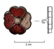 FIB-5229 - Fibule cloisonnée polylobée ou en rosette, variante Vielitz type BargentFibule de quatre cellules cordiformes avec perle centrale.