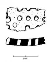 IND-2052 - Passoire ou faisselleterre cuiteFragment d'objet en céramique non tournée, percé de multiples trous (faisselle ou passoire ? ).