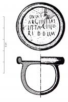 BAG-4367 - Bague inscritebronzeBague dont le chaton est occupé par un large champ circulaire ou ovale, portant une inscription sur plusieurs lignes, en lettres non rétrogrades.