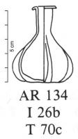 BLS-4107 - Balsamaire AR 134verreTPQ : 15 - TAQ : 100Balsamaire à panse globulaire, parois épaisses et col court. Le bord peut être replié à l'horizontale ou ourlé vers l'intérieur. Le type AR 134 / Is. 26b se distingue du type AR 132 / Is. 26a par une panse côtelée. 