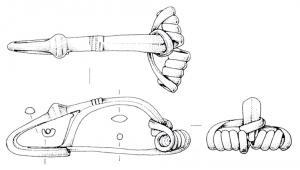FIB-3871 - Fibule de type Kastav, variante UlakabronzeTPQ : -150 - TAQ : -50Fibule de schéma La Tène II à arc et pied coulés d'un seul tenant ; une nodosité orne le pied 