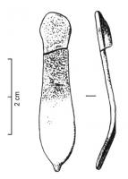 FIB-41137 - Fibule skeuomorphe : semelle lissebronzeFibule en forme de semelle, variante lisse ou pourvue d'un simple filet suivant le pourtour extene.