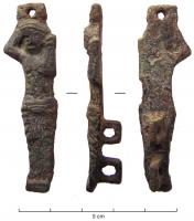 FMC-4011 - Moraillon de coffret : AtlantebronzeMoraillon en bronze coulé, rectiligne, en forme de figurine d'Atlante (relief plat). Le sommet est simplement percé d'un trou qui a reçu un gond en fer; en bas, moraillon double sous la forme de deux bélières rectangulaires superposées.