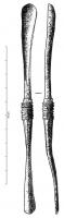 INC-4015 - Elévateur-curettebronzeInstrument double composé de deux extrémités courtes, séparées par une série de moulures : élévateur d'un côté, curette allongée de l'autre.