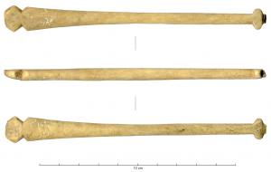 IND-4341 - Plectre ?osTige de section ovale présentant d'un côté une tête hexagonale séparée du fût par une légère épaule, et de l'autre, un élément ovalaire après lequel la tige est brisée.