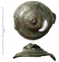MRS-9004 - Applique latérale de morsbronzeCupule à décor rayonnant d'inspiration végétale (tresse, pétales...), creuse à l'arrière; fixation assurée par une bélière latérale percée d'un trou.