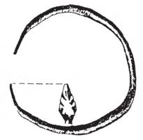 BRC-4103 - Bracelet à têtes de serpentsbronzeBracelet ouvert, à jonc de section circulaire, à terminaisons losangiques ornées d'incisions.