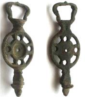 CLA-9003 - ClavendierbronzeClavendier, ou châtelaine, ou 