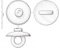 APJ-4018 - Applique de jougbronzeTPQ : 1 - TAQ : 300Simple calotte massive, cernée d'un filet, et équipée d'un bouton plat au centre, avec un robuste anneau coulé au revers.