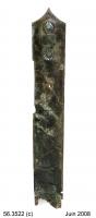 EPE-3033 - Epée celtiquebronze, ferEpée à fourreau métallique en tôle de bronze ; la suspension est assurée près de l'embouchure par un pontet rectangulaire accosté de deux appliques en forme de palmette.